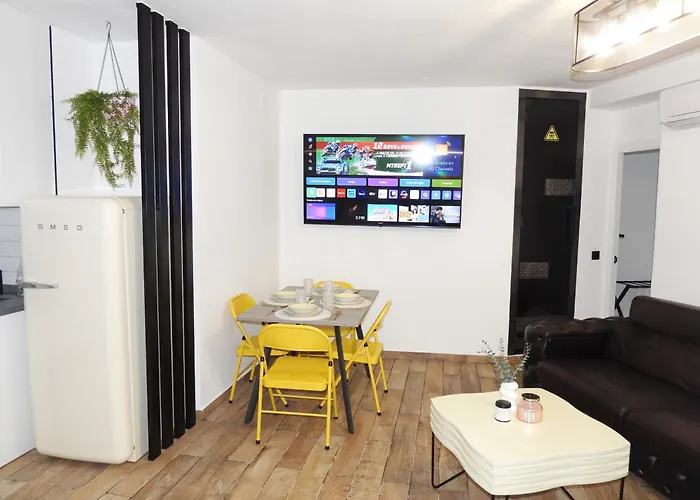 Apartamento At Gongora 11 Con Parking