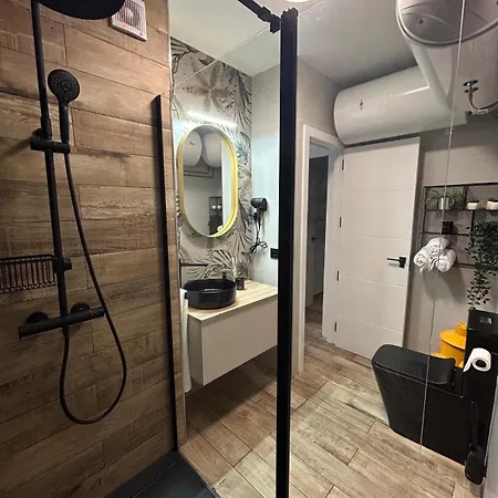 At Gongora 11 Con Parking *