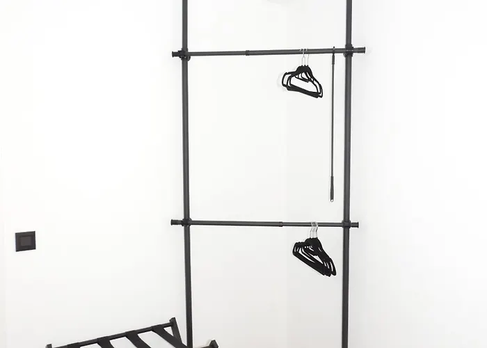 Lejlighed At Gongora 11 Con Parking