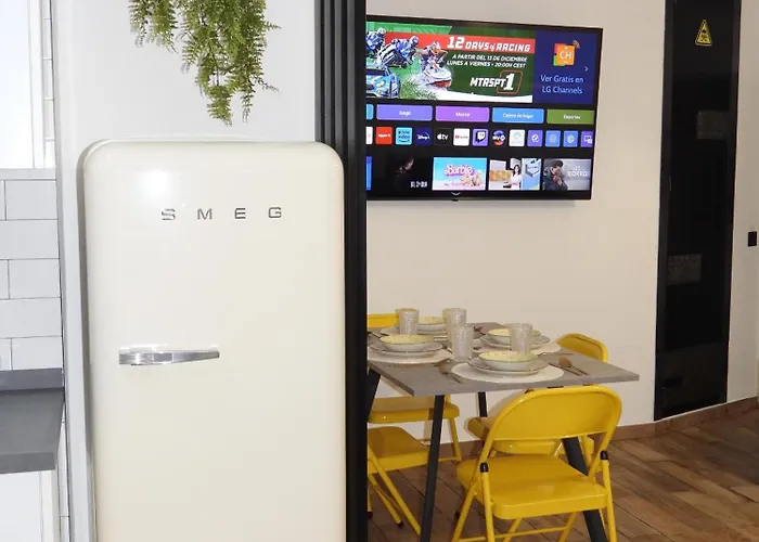 At Gongora 11 Con Parking *