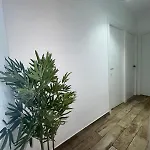 At Gongora 11 Con Parking Διαμέρισμα