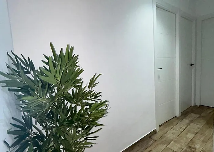 At Gongora 11 Con Parking Апартаменти